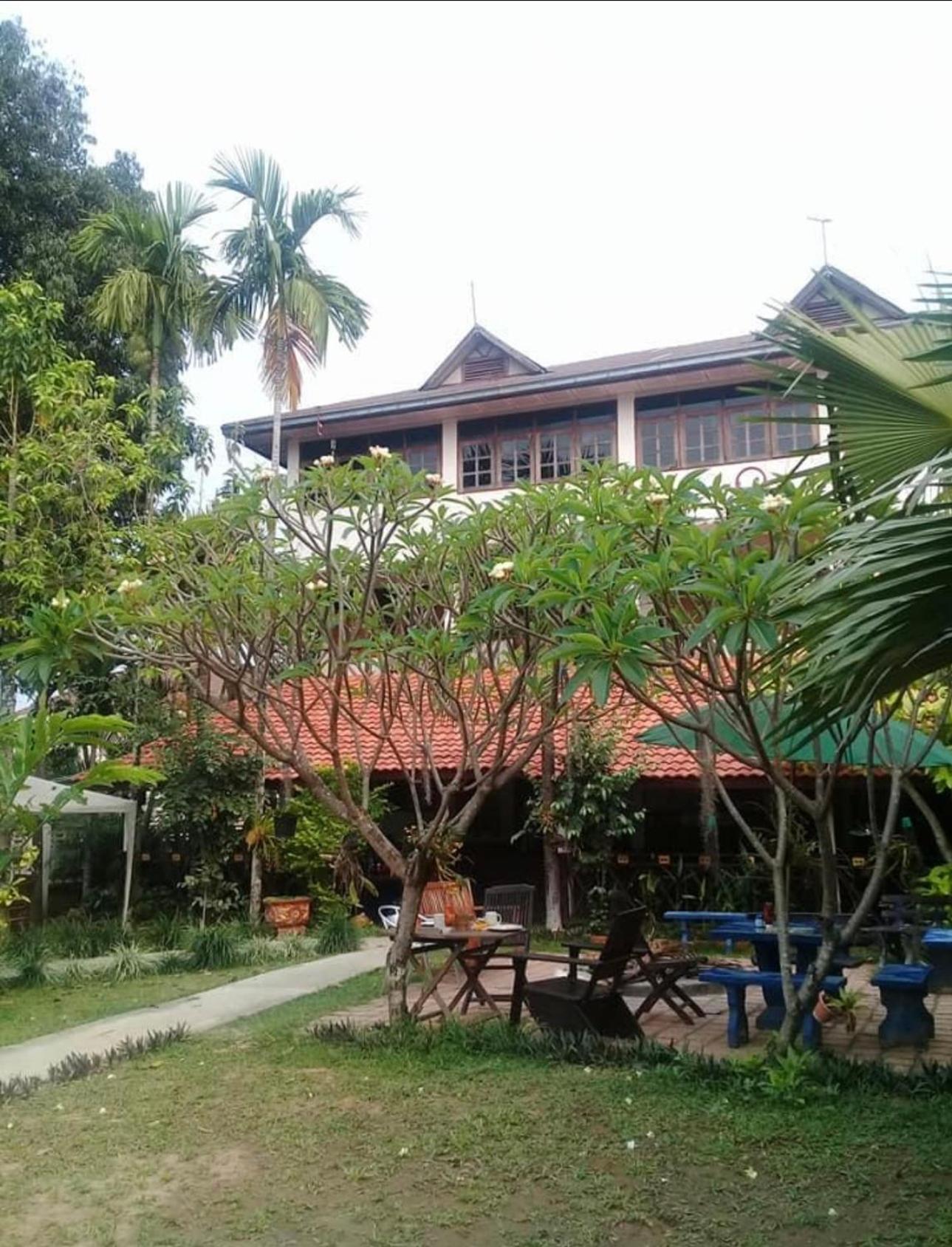 Thakhek Travel Lodge Buitenkant foto