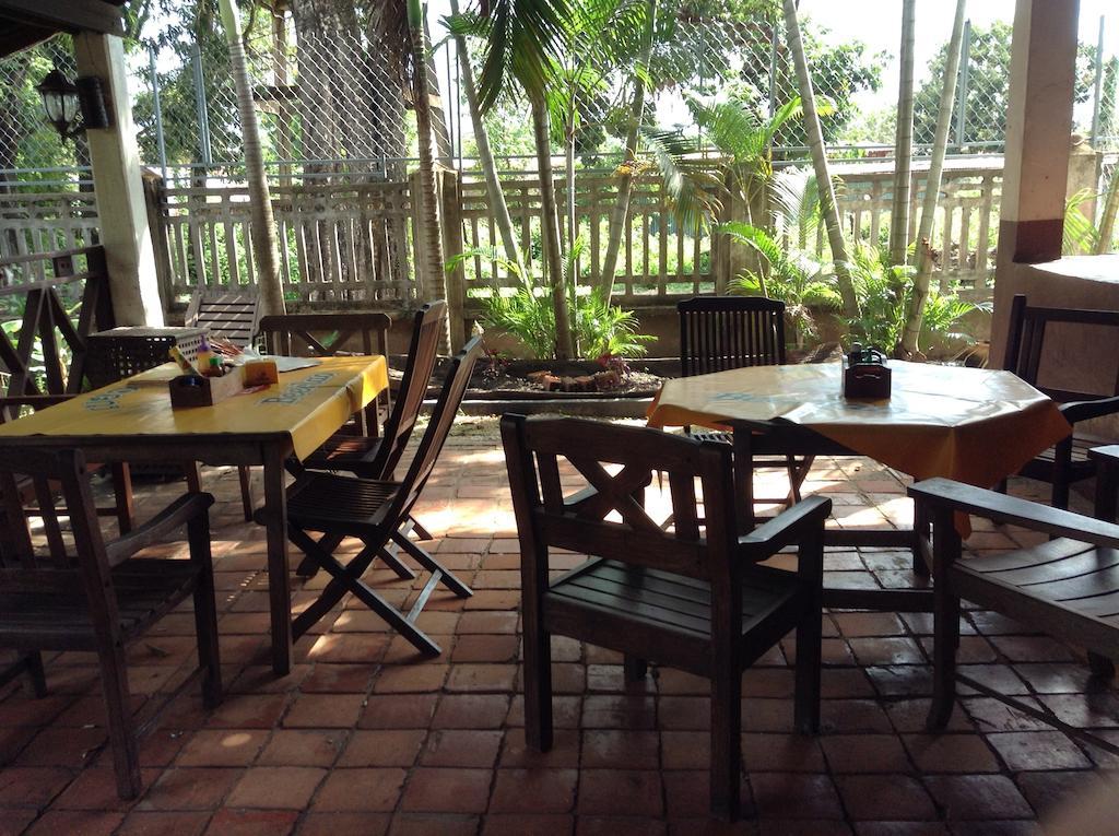 Thakhek Travel Lodge Buitenkant foto