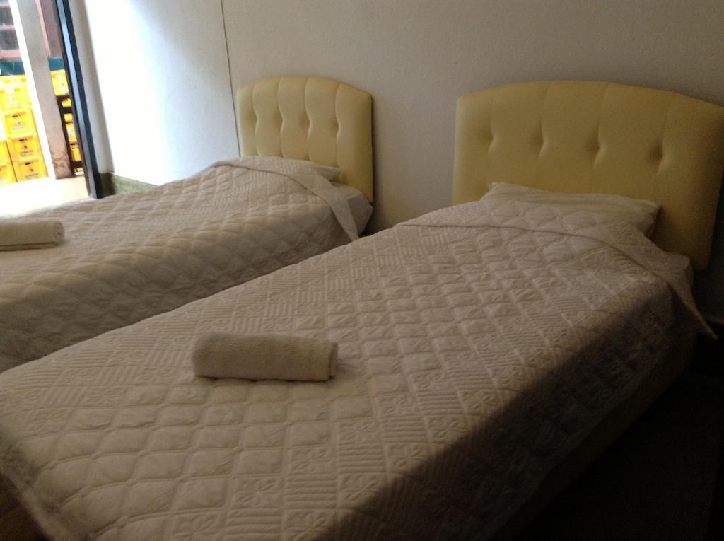 Thakhek Travel Lodge Buitenkant foto