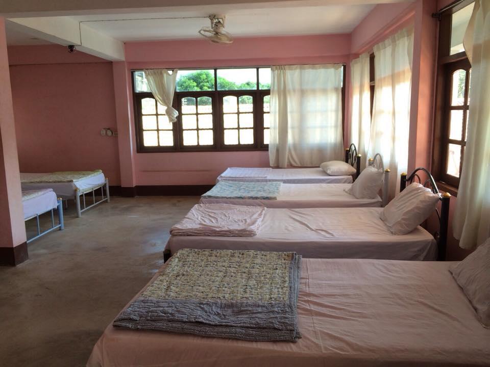 Thakhek Travel Lodge Buitenkant foto