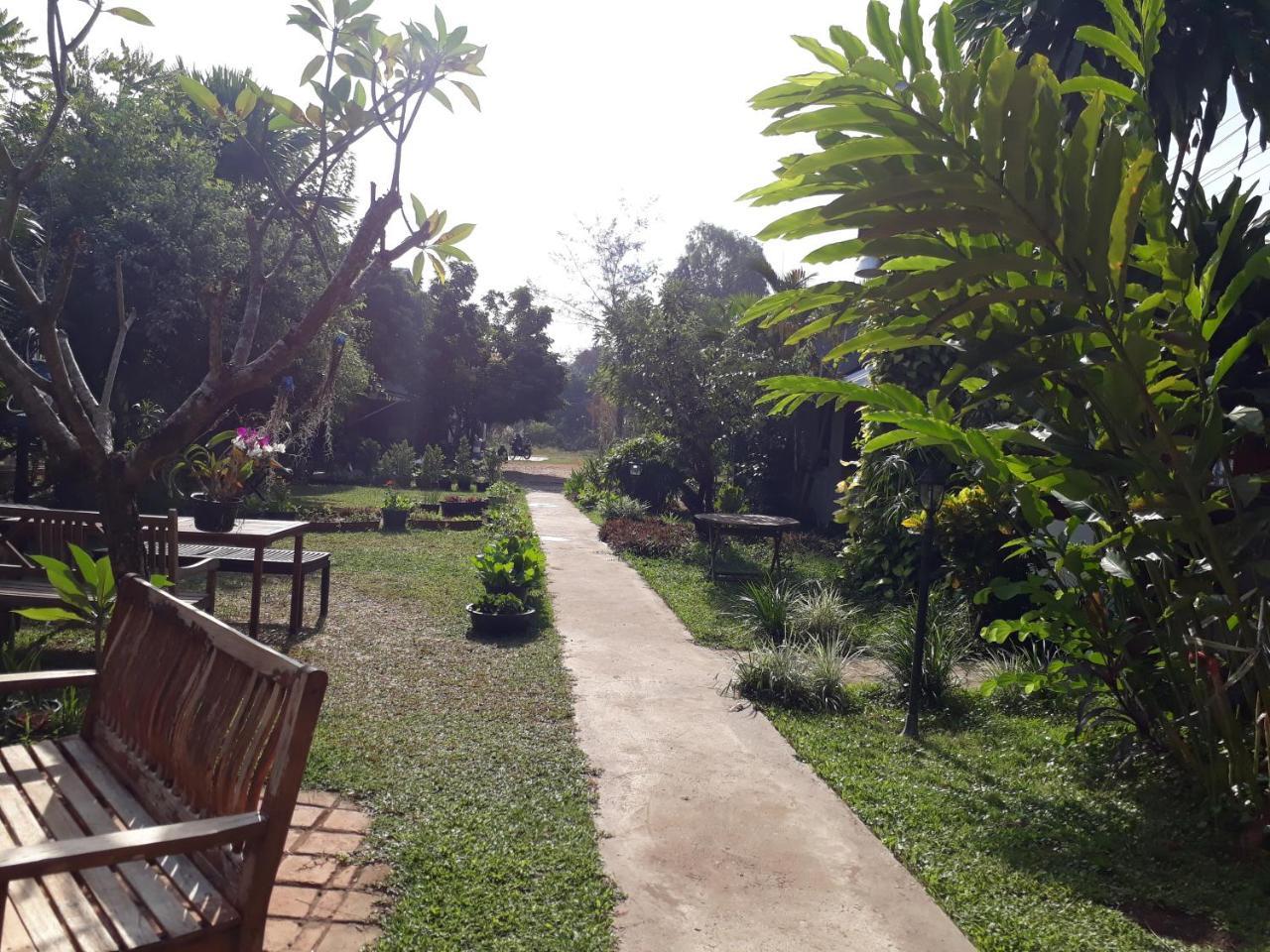 Thakhek Travel Lodge Buitenkant foto