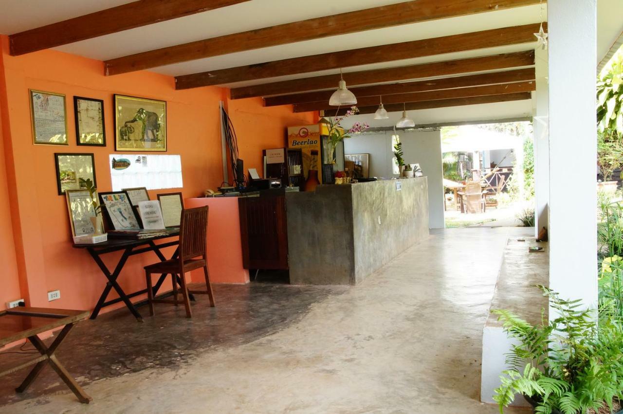 Thakhek Travel Lodge Buitenkant foto